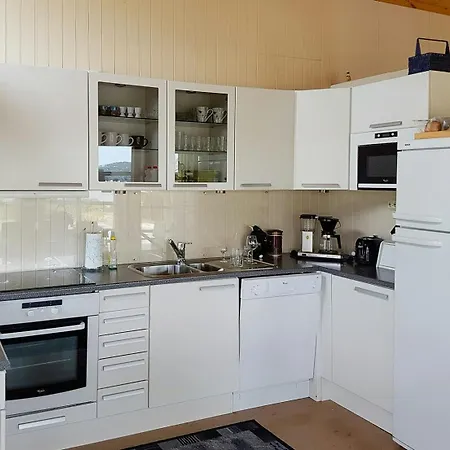 Beautiful With Sea View In Isles
